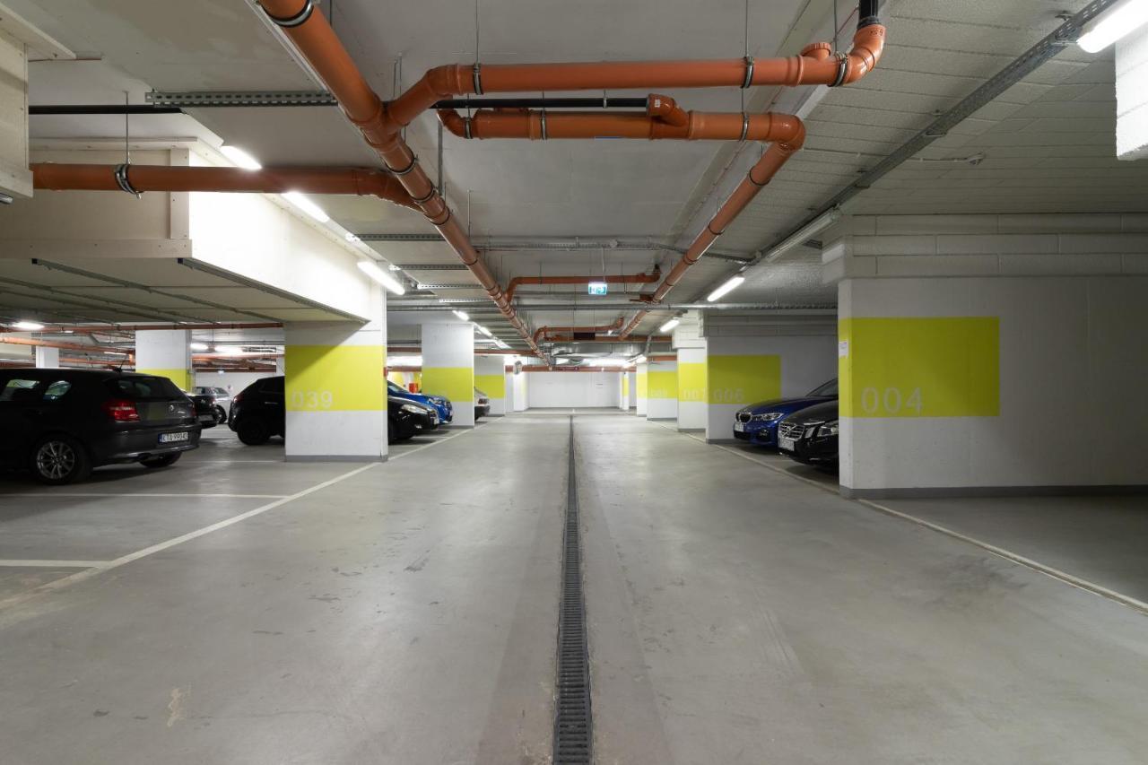 City Centre & Modern Quiet Apartment With Parking By Renters Prestige Cracovia Exterior foto